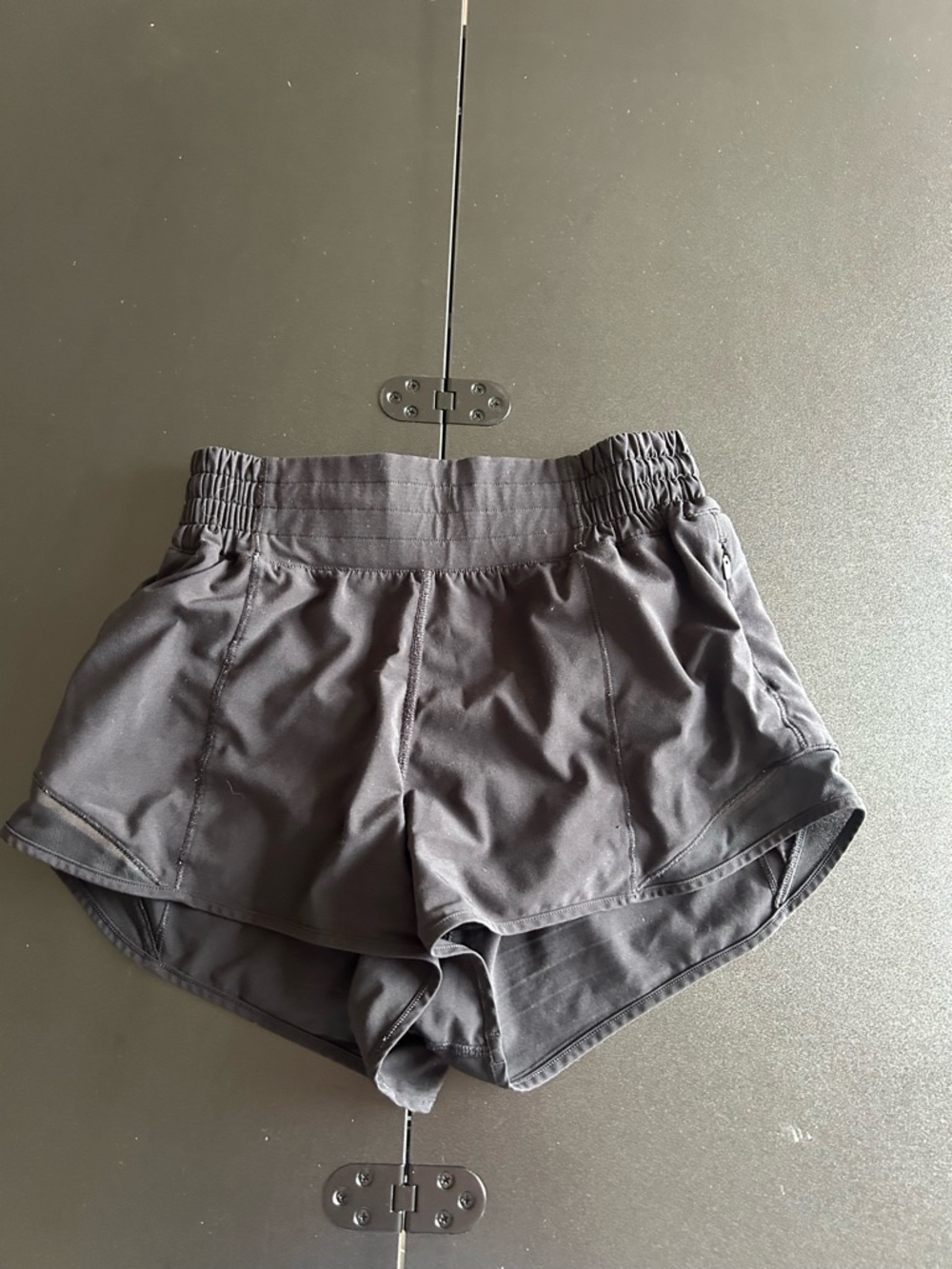 lululemon athletica Black hotty hot shorts 2.5” high waisted